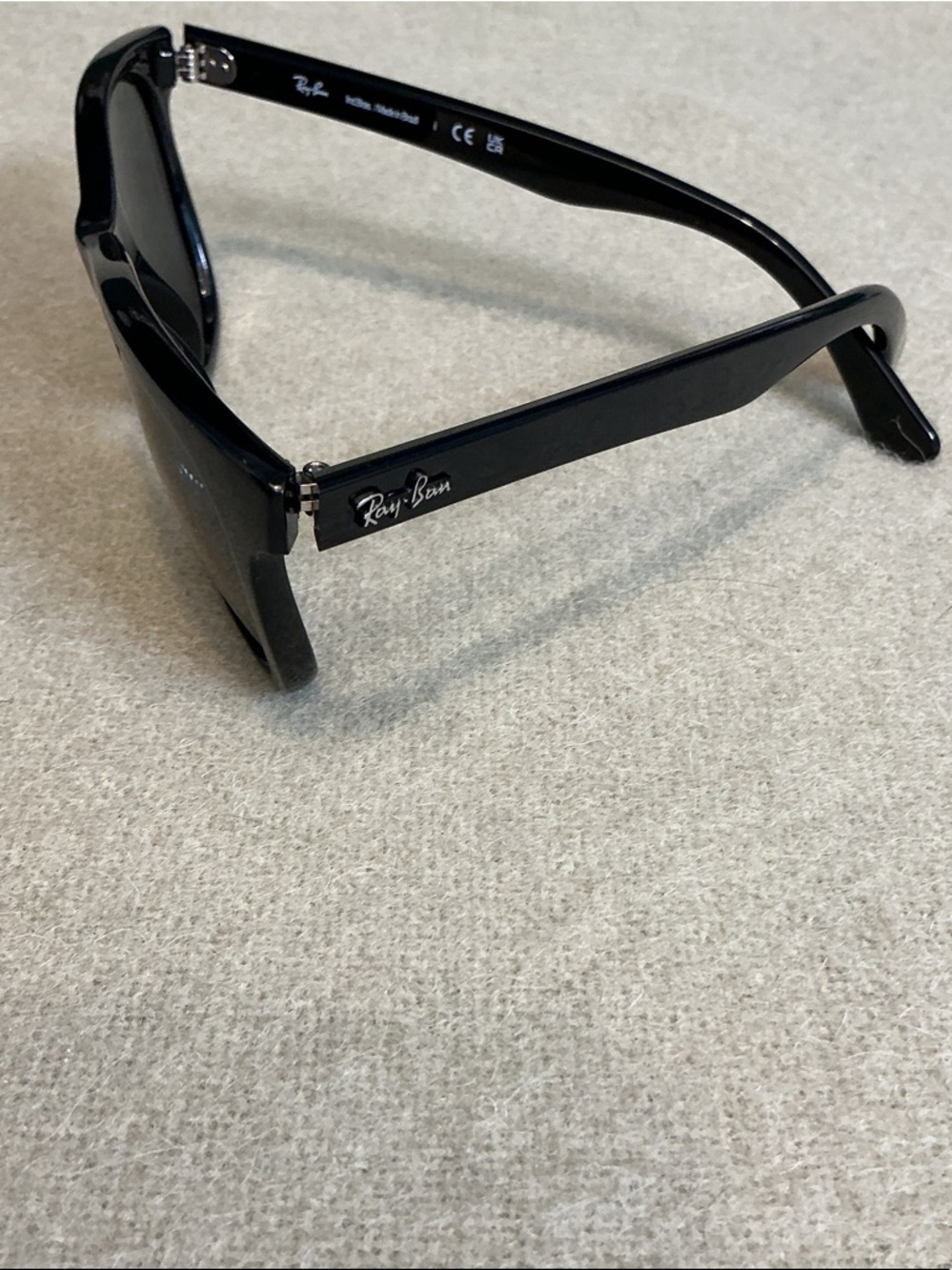 Ray-Ban Black Gloss Cat-Eye Sunglasses - Picture 3 of 3